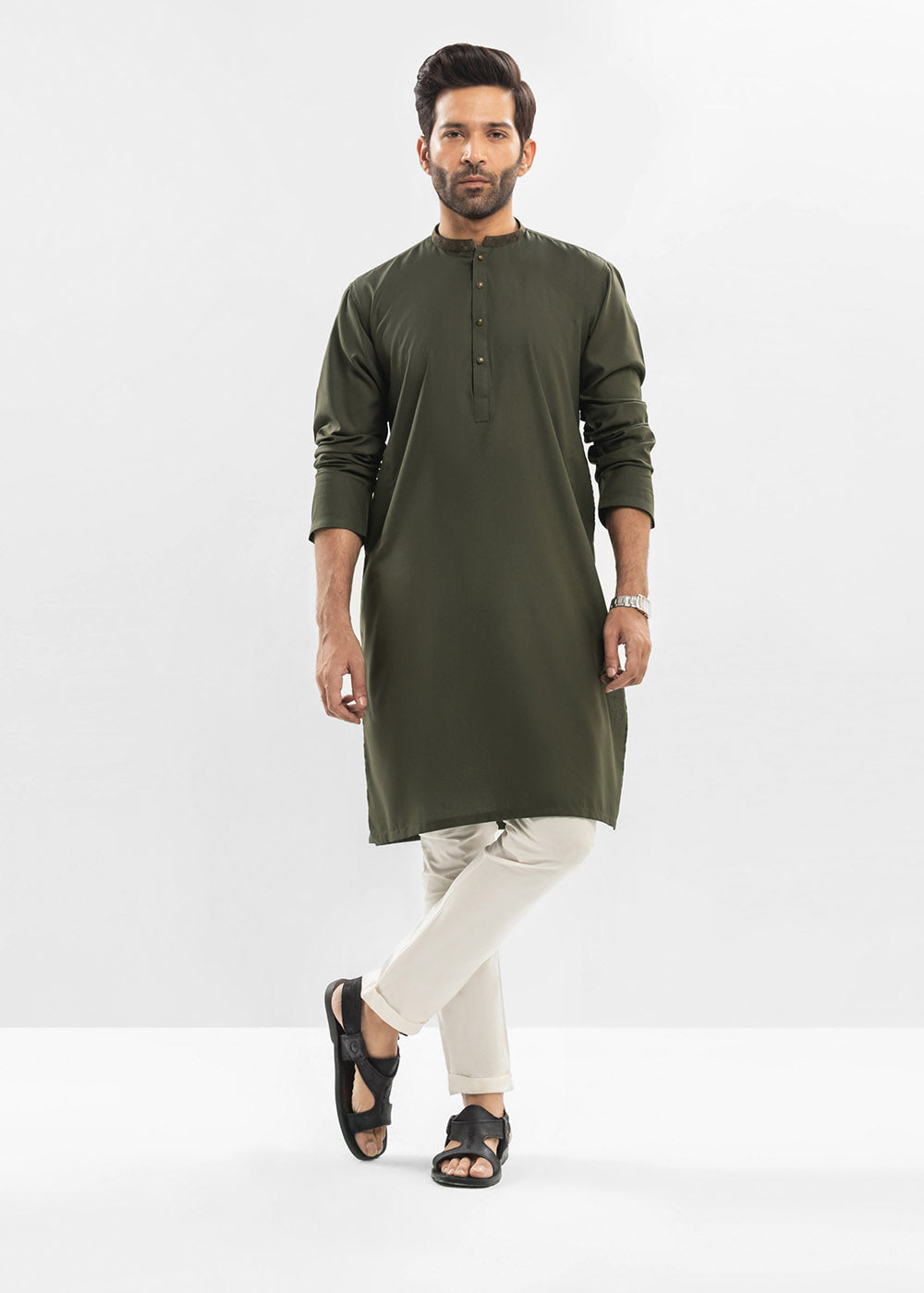 Dyed Embroidered Blended Kurta
