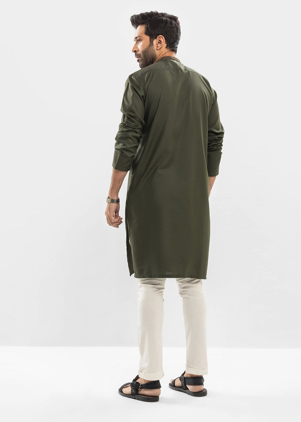 Dyed Embroidered Blended Kurta