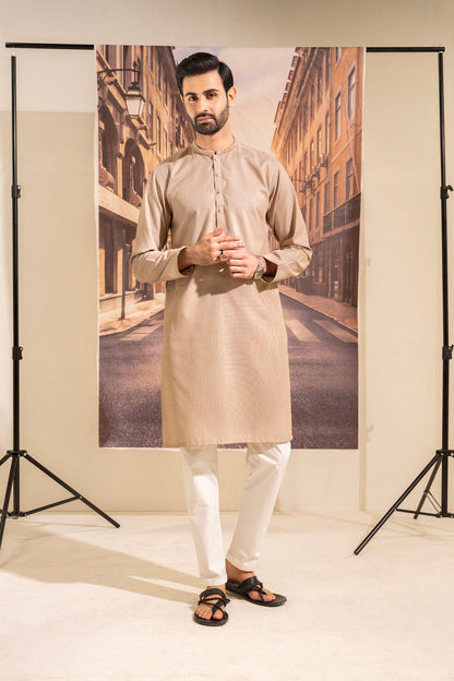 Dyed Embroidered Blended Kurta