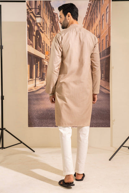 Dyed Embroidered Blended Kurta
