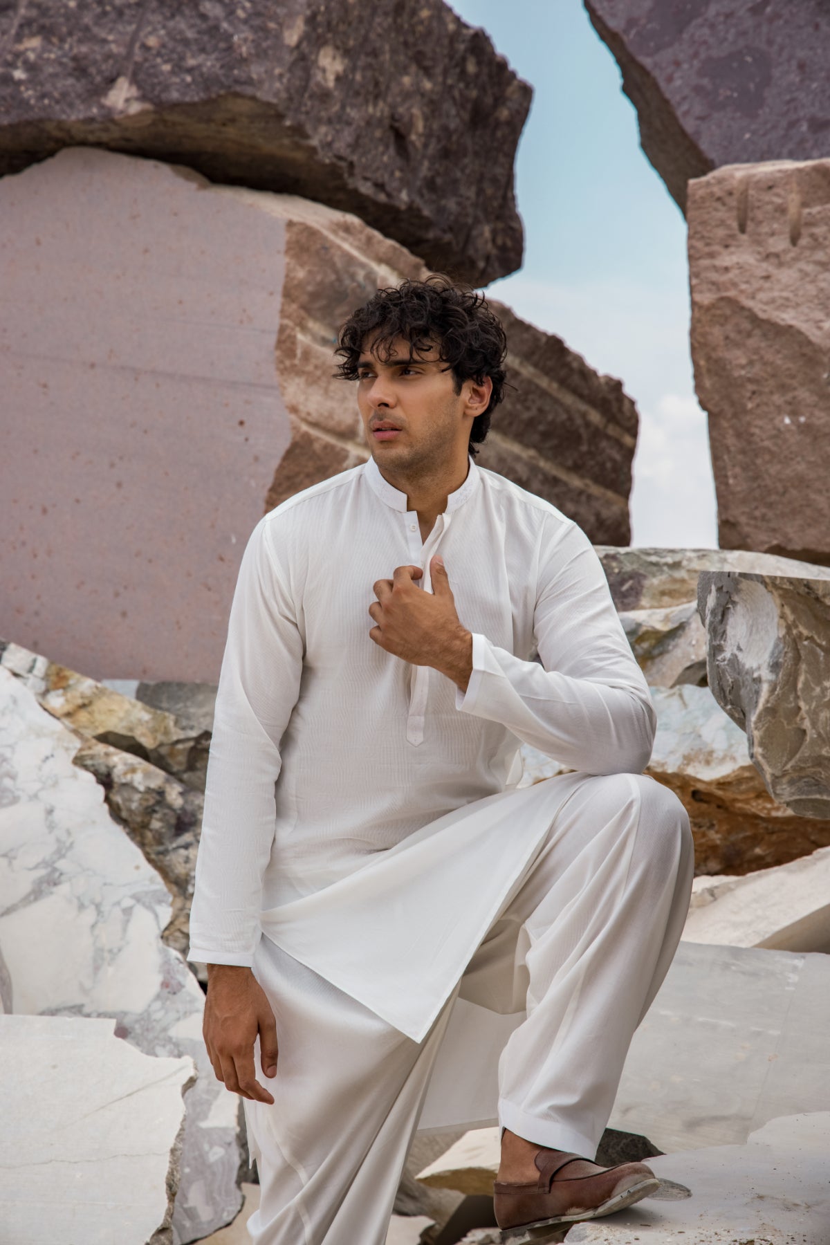 Dyed Embroidered Ribbed Kurta Shalwar