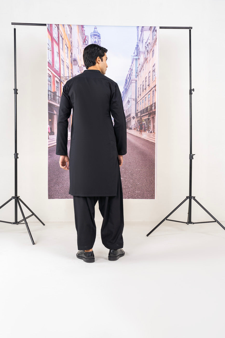 Dyed Embroidered Cotton Kameez Shalwar