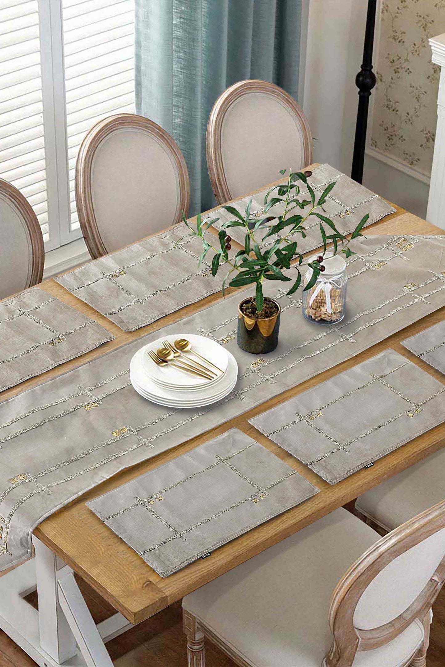 Nishat Linen - Ragalia Embroidered Table Runner Set  - 5 Piece