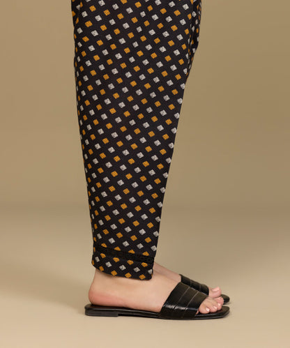 Sapphire - Printed Khaddar Tapered Shalwar