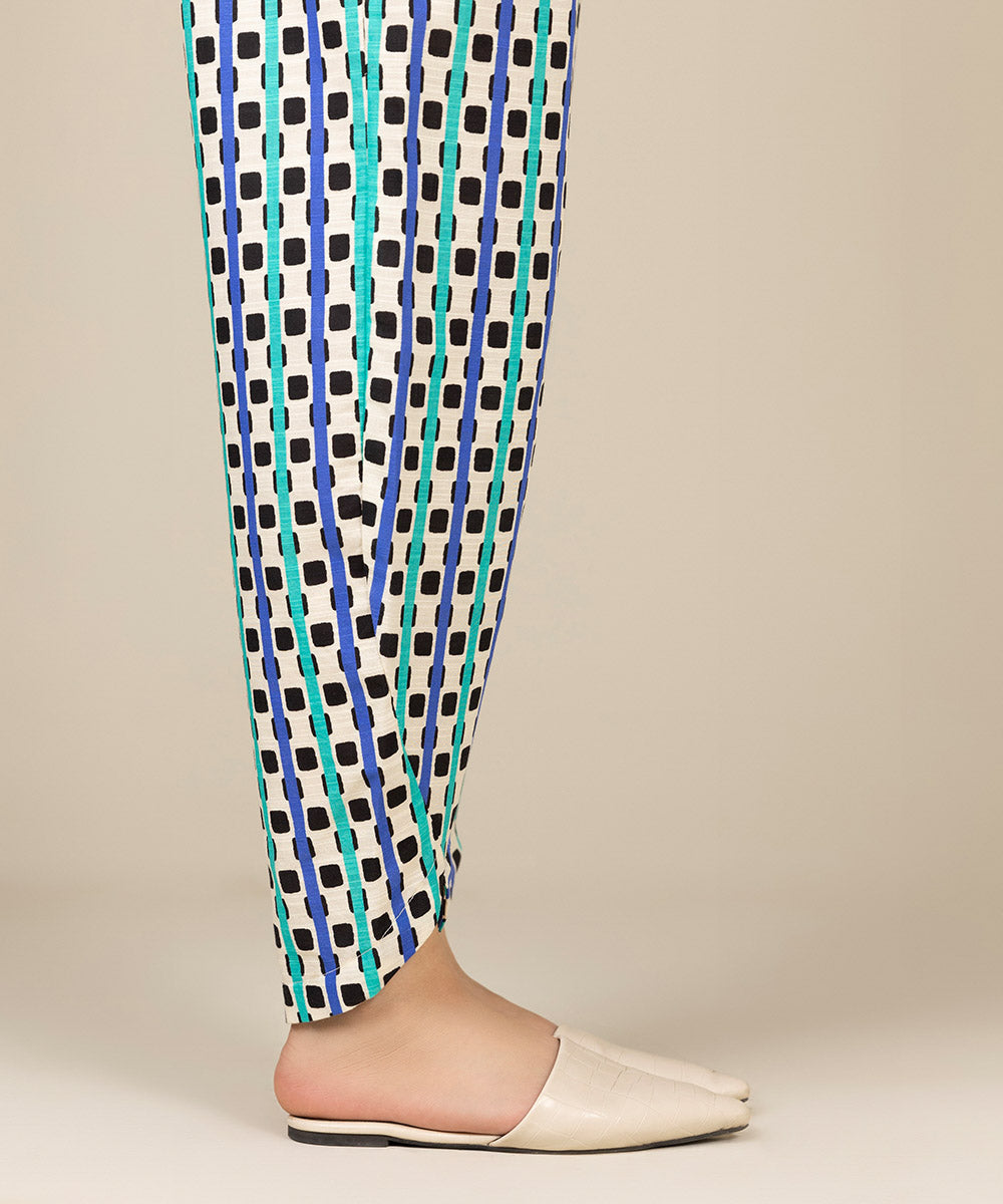 Sapphire - Printed Khaddar Tapered Shalwar