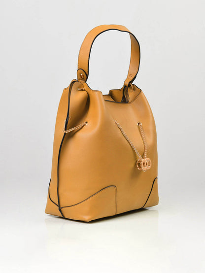 Limelight - Chained Shoulder Bag