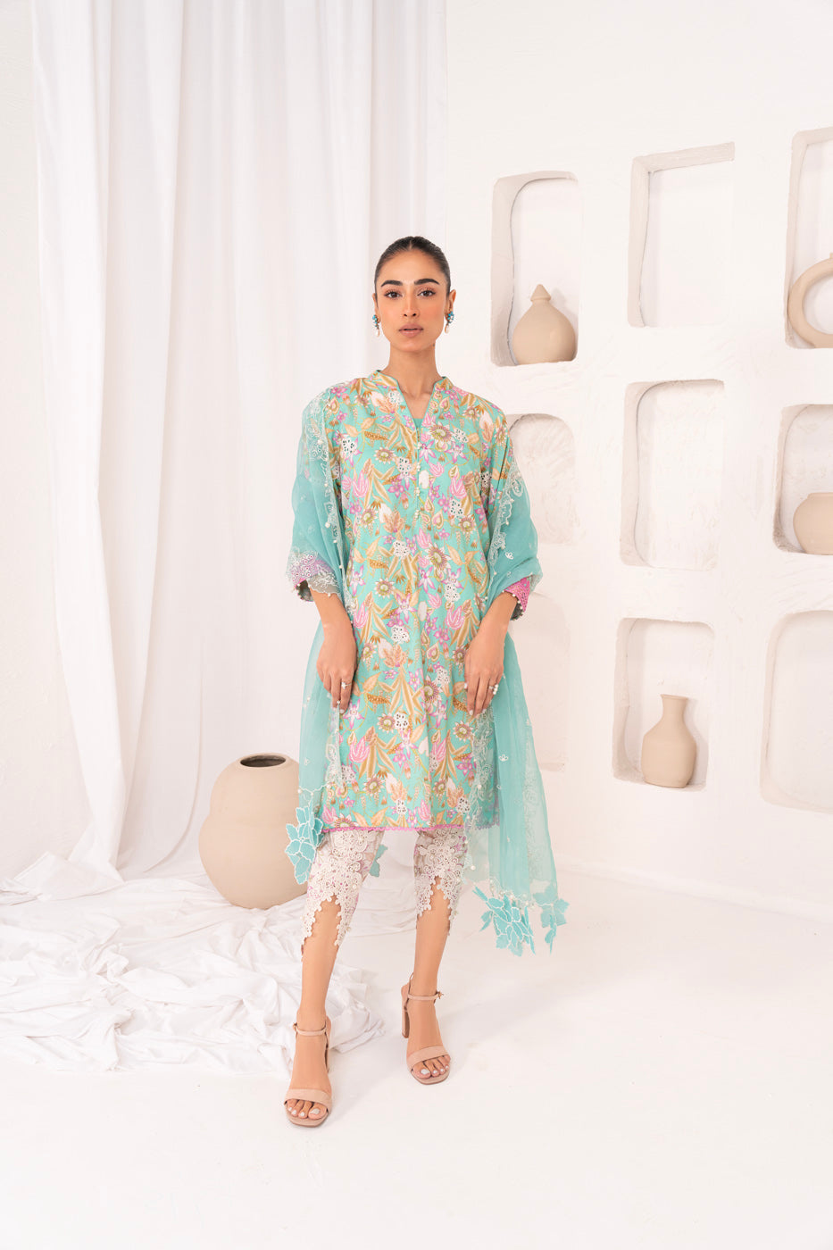 3 Pc Embroidered Lawn Viscose Suit With Organza Dupatta