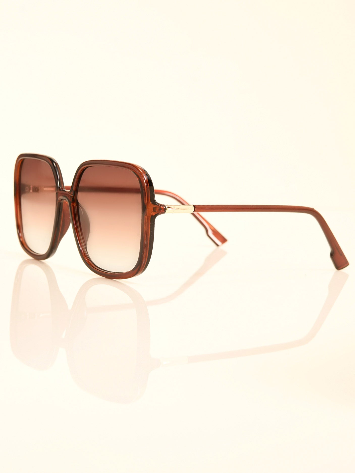 Limelight - Oversized Sunglasses