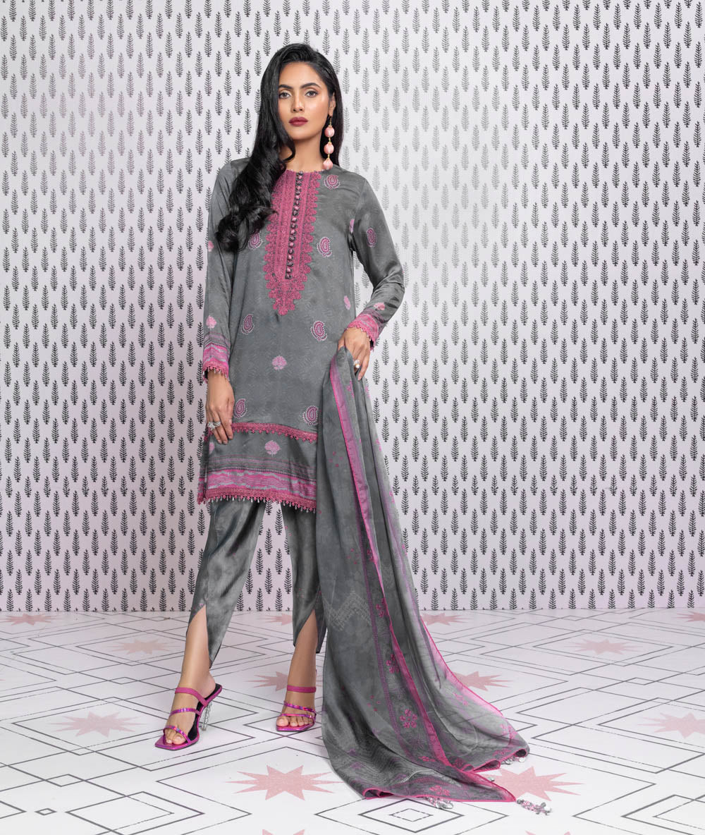 3 Pc Embroidered Chamois Silk Suit With Tissue Silk Dupatta