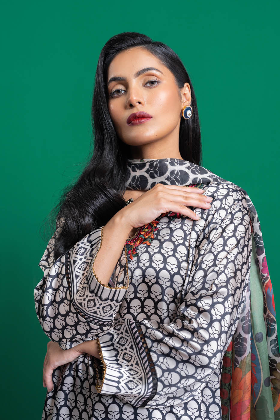 3 Pc Embroidered Chamois Silk Suit With Tissue Silk Dupatta