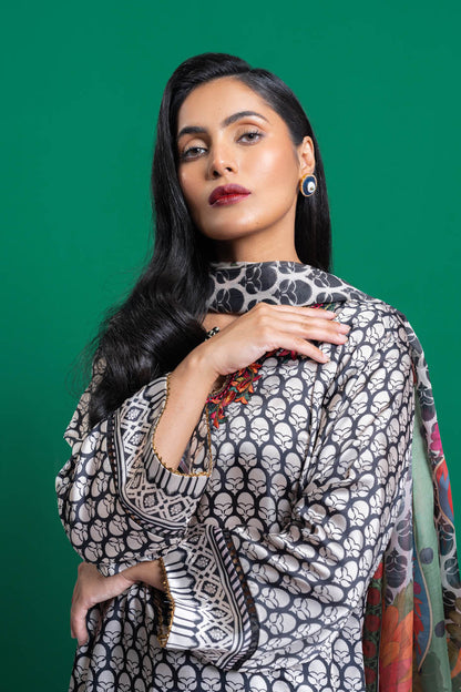 3 Pc Embroidered Chamois Silk Suit With Tissue Silk Dupatta