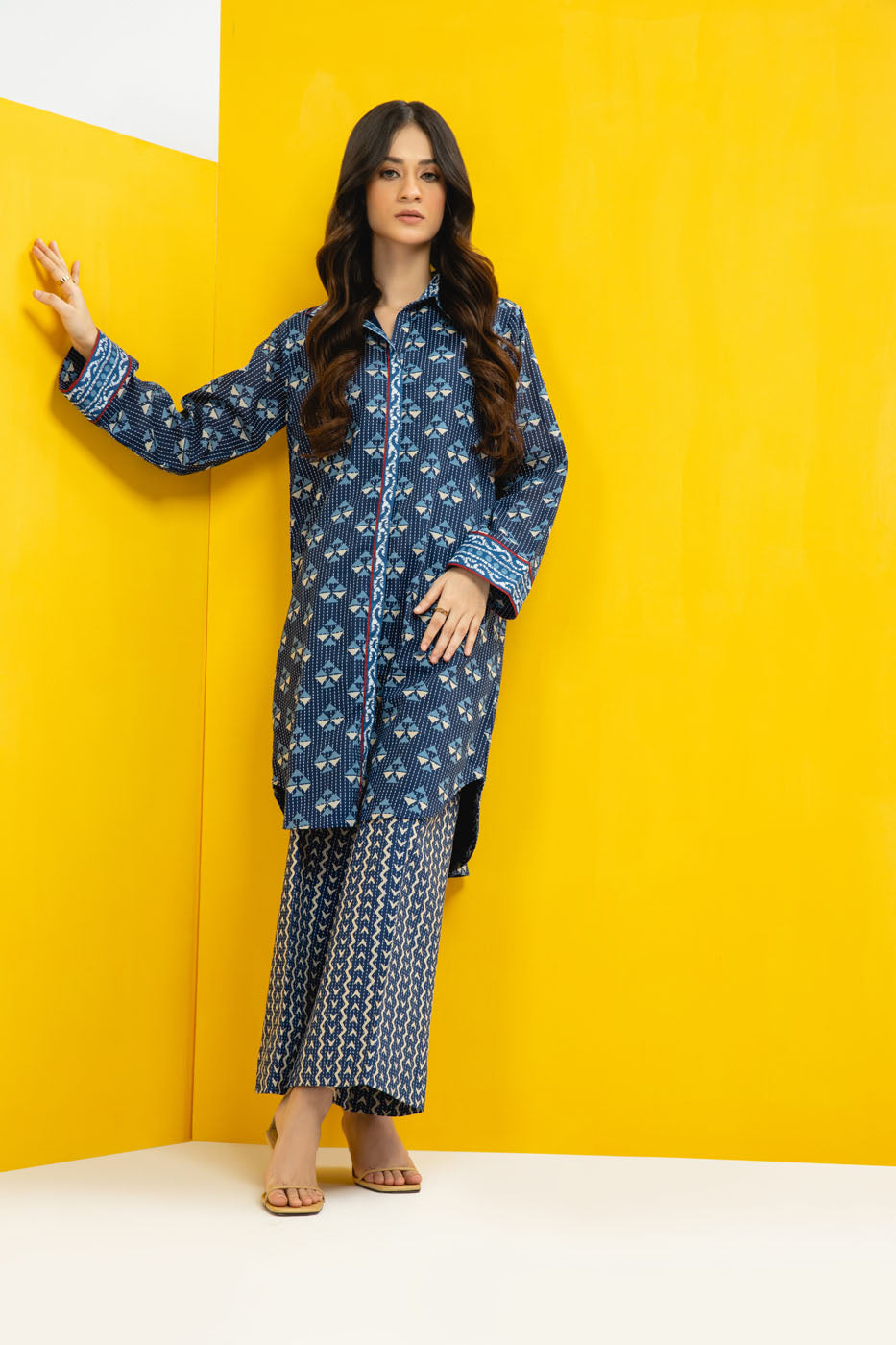 2 Pc Printed Cambric Suit With Cambric Trouser