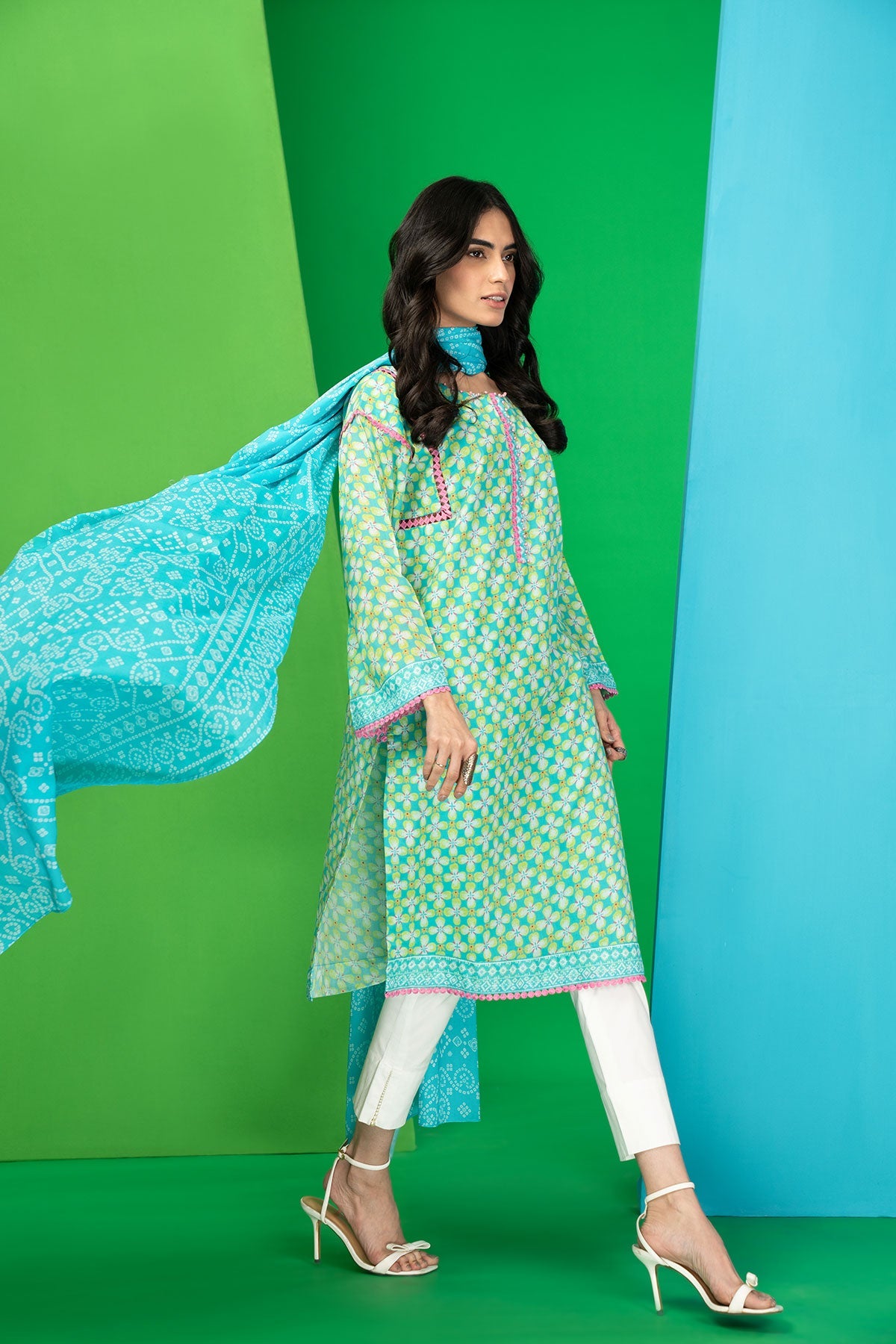 1 Pc Printed Lawn Dupatta