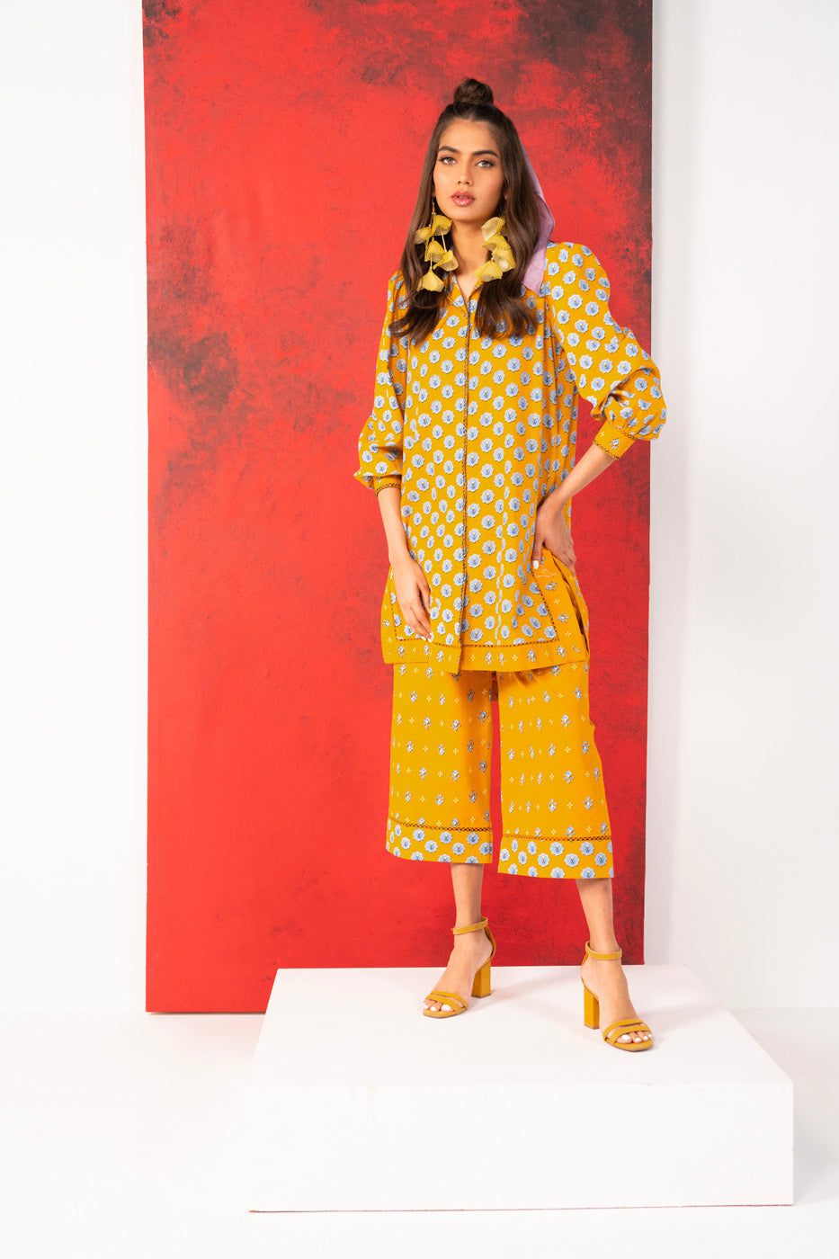 2 Pc Printed Khaddar Shirt With Khaddar Trouser