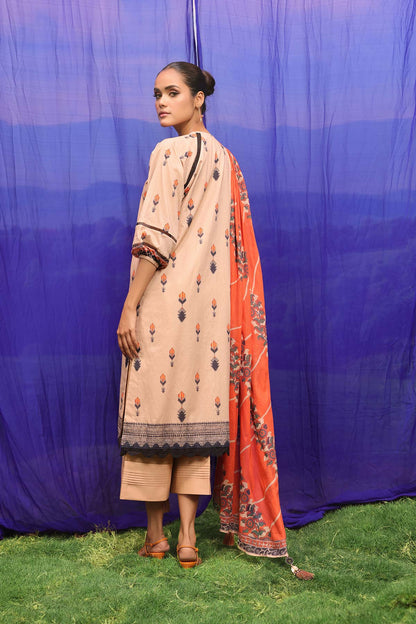 3 Pc Printed Lawn Suit With Net Dupatta