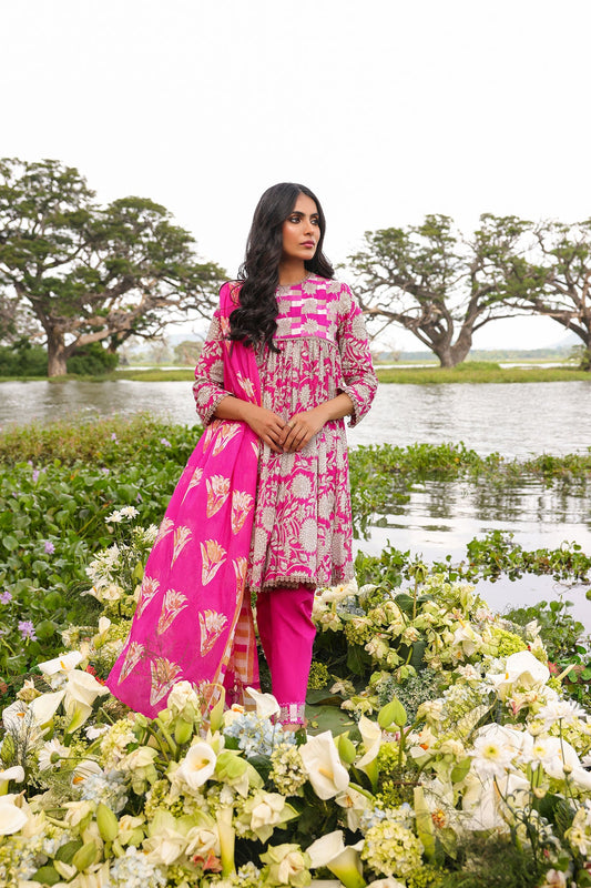 3 Pc Printed Lawn Suit With Chiffon Dupatta