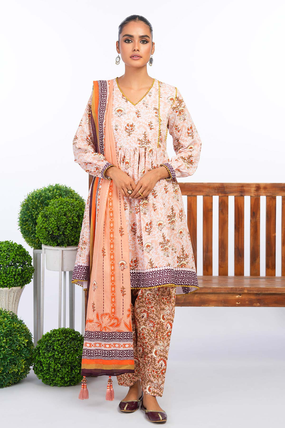 3 Pc Printed Lawn Suit With Cotton Net Dupatta