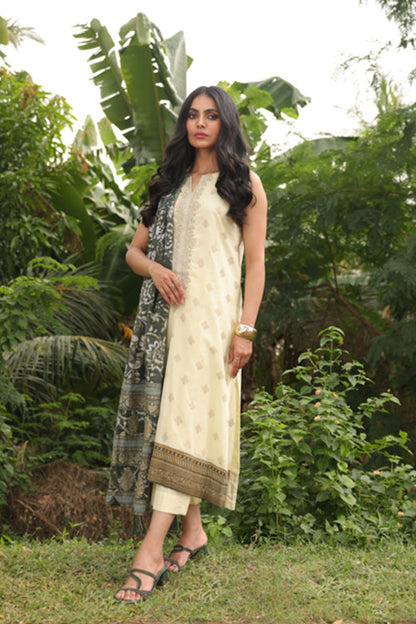 3 Pc Embroidered Lawn Suit With Doria Dupatta