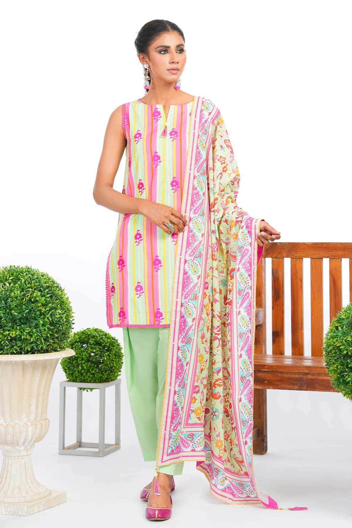 2 Pc Embroidered Lawn Suit With Silver Lawn Dupatta