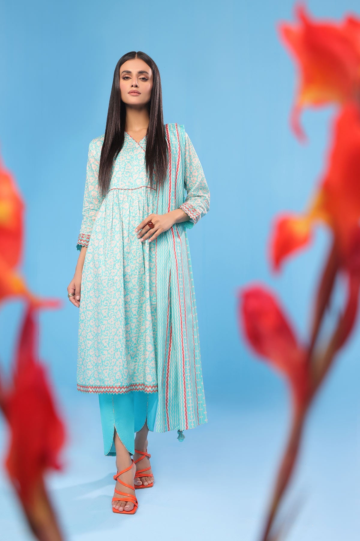 3 Pc Printed Lawn Suit With Lawn Dupatta