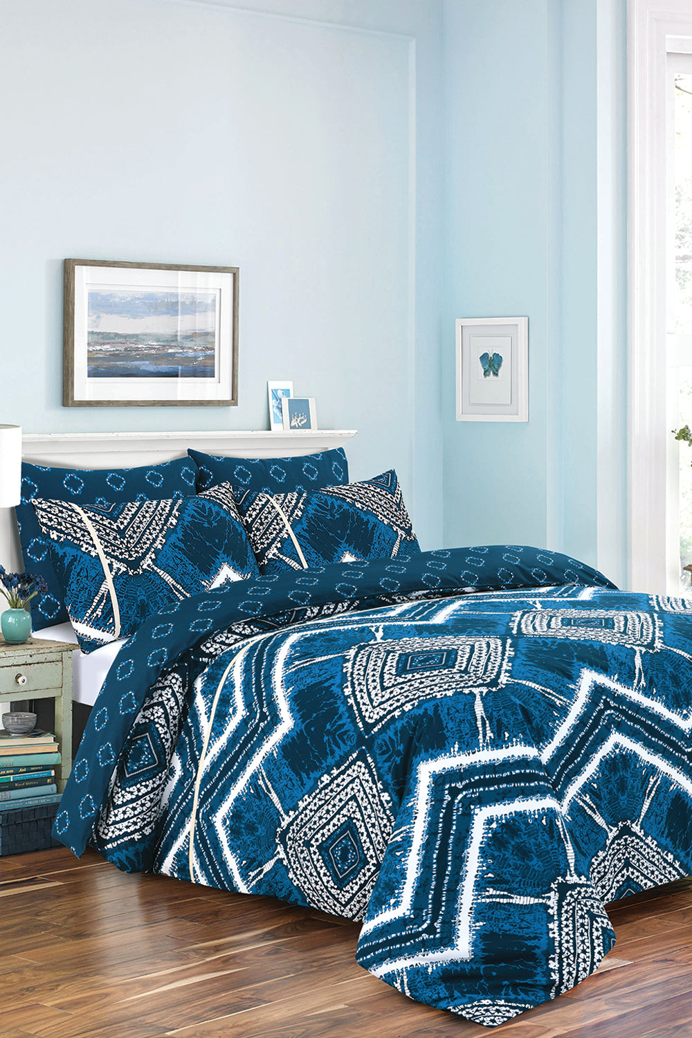 Nishat Linen - Sapphire Duvet Cover