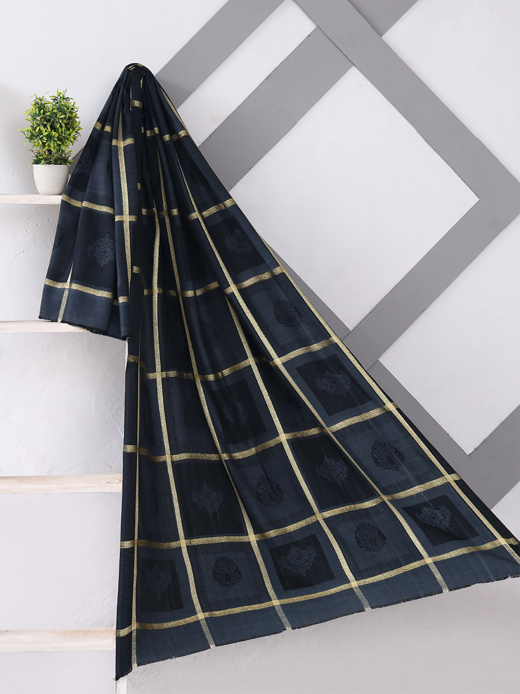 Binilyas - Wool Shawl-01