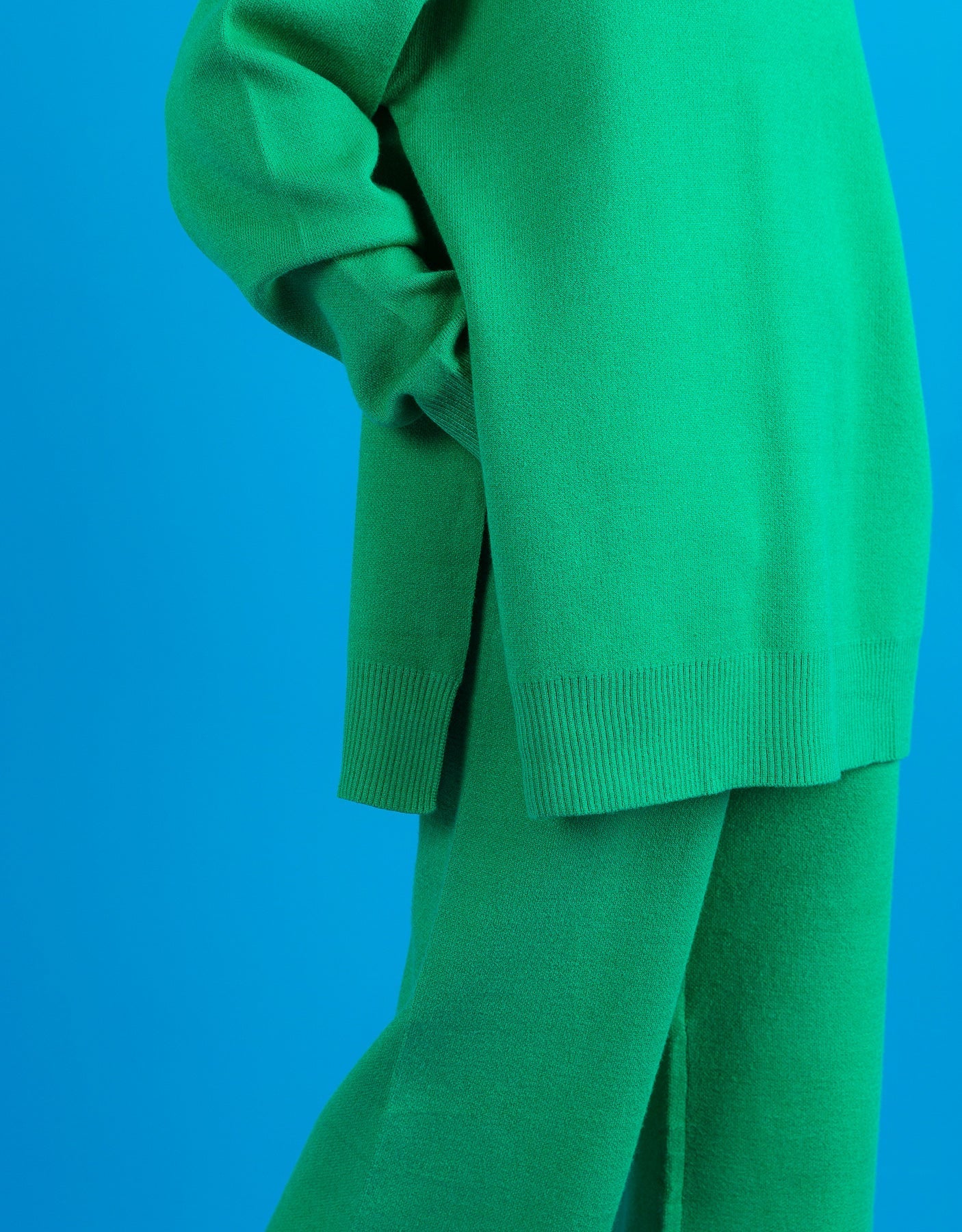 Beechtree - Solid Coloured Knitted Bottom