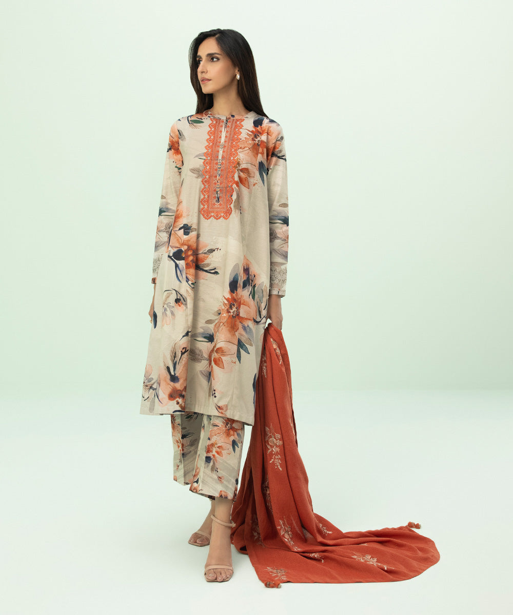 Sapphire - 3 Piece - Embroidered Khaddar Suit