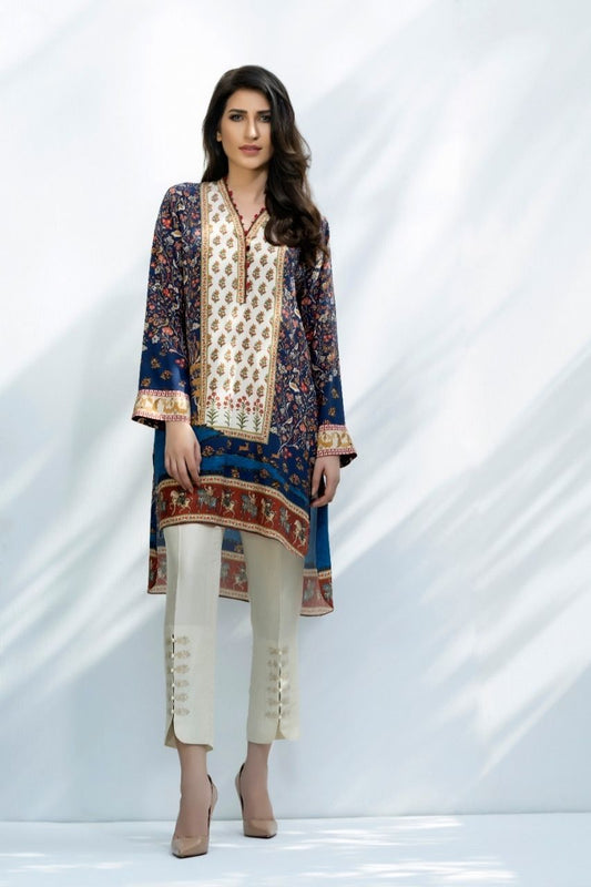 Digitally Printed Crepe Shirt With trousers 2