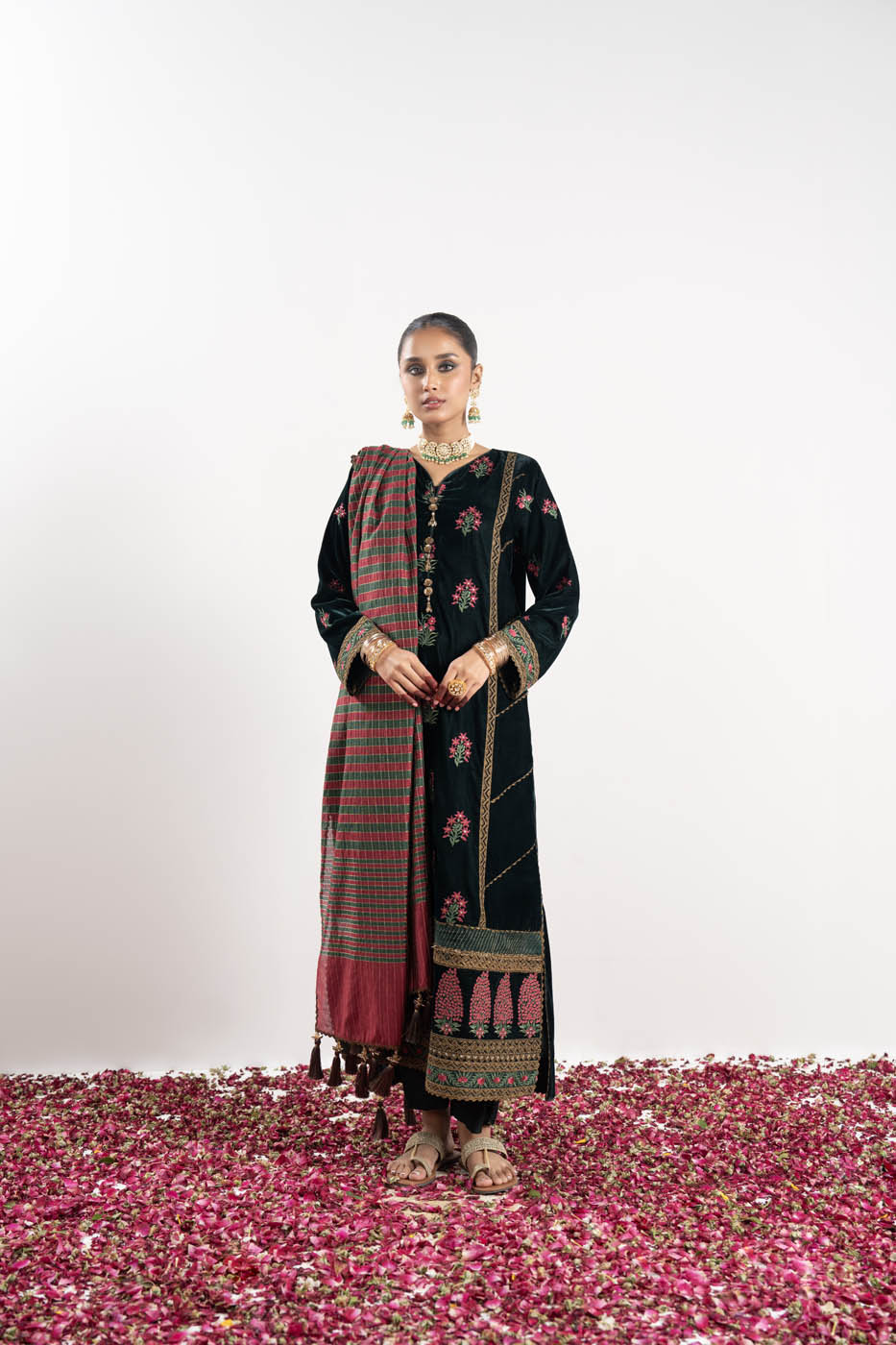3 Pc Embroidered Velvet Suit With Yarn Dyed Dupatta