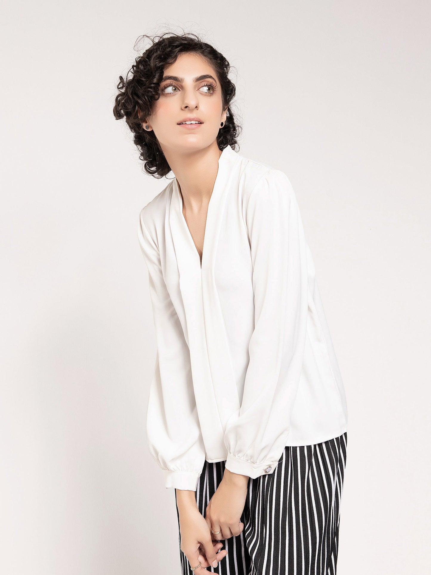 Limelight - Plain Pleated Top