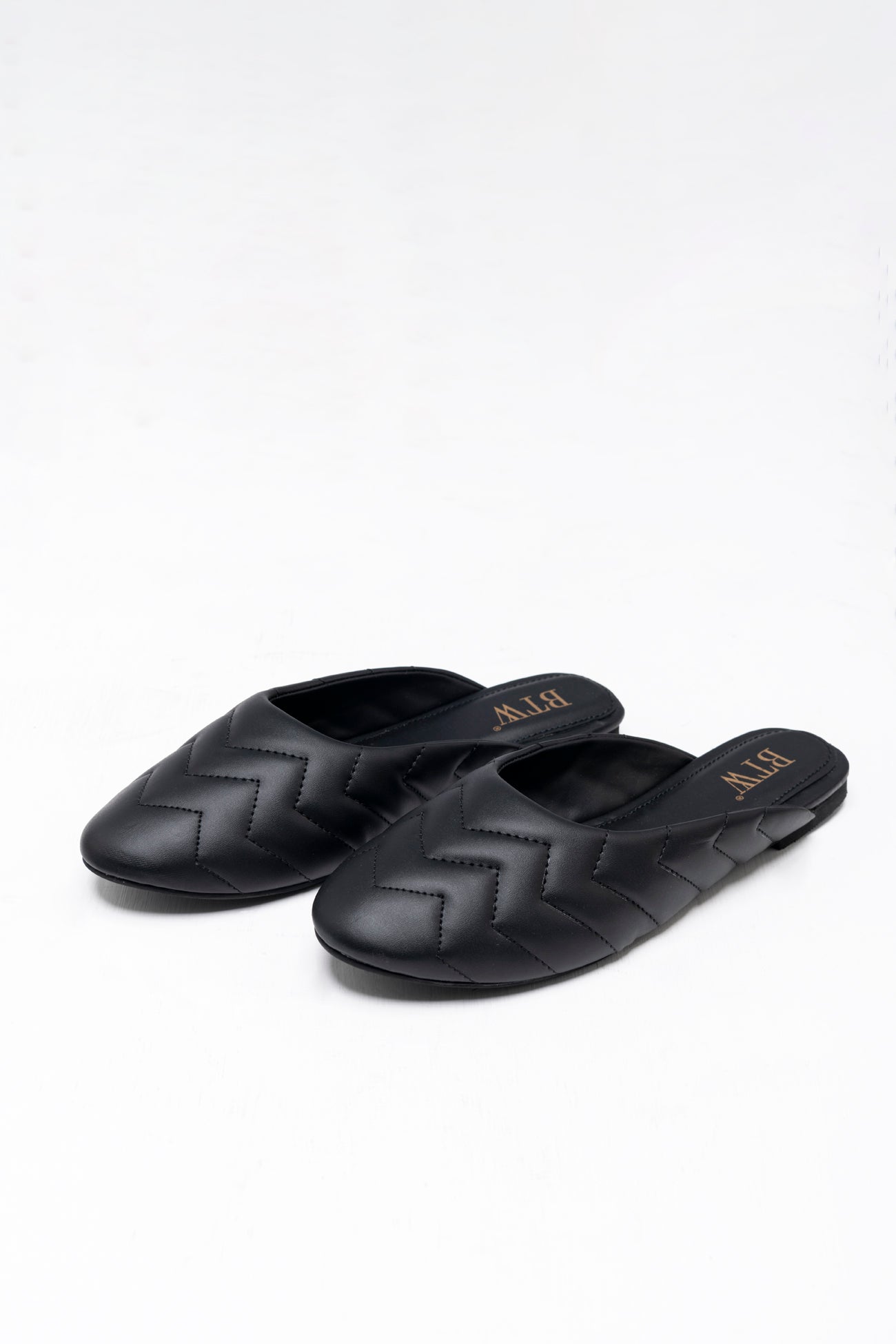 BTW - ROUND TOE FLAT MULES