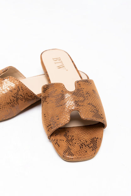 BTW - PRINTED SQUARE TOE SANDALS