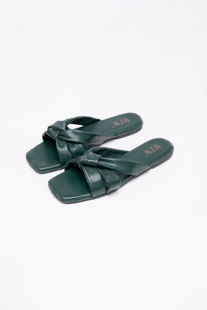 BTW - SQUARE CROSS OVER FLAT SLIDES