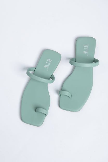 BTW - THONG SLIDE FLATS