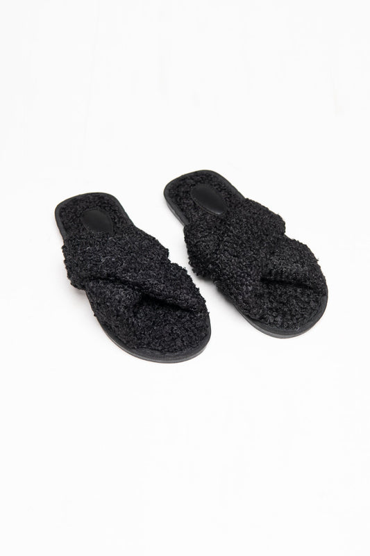 BTW - BEDROOM SLIPPERS