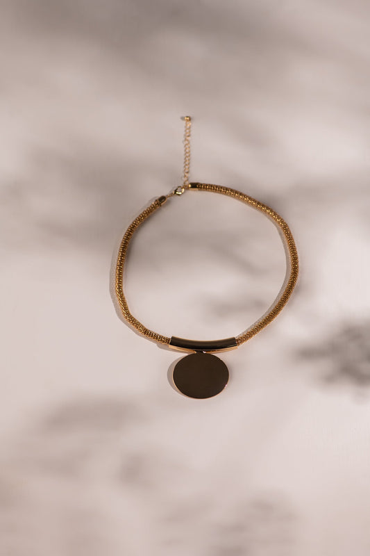 BTW - LONG METALIC NECKLACE