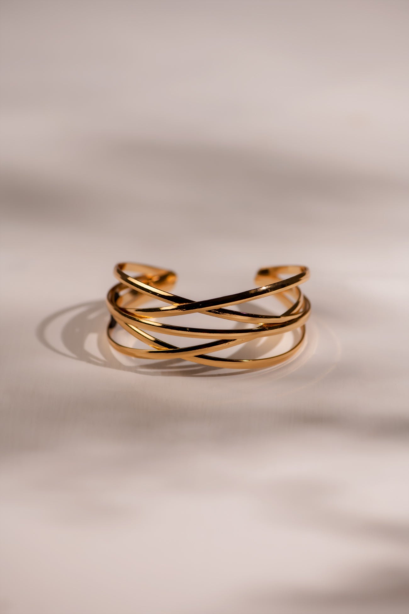 BTW - MULTI-LAYERED METALLIC CUFFS