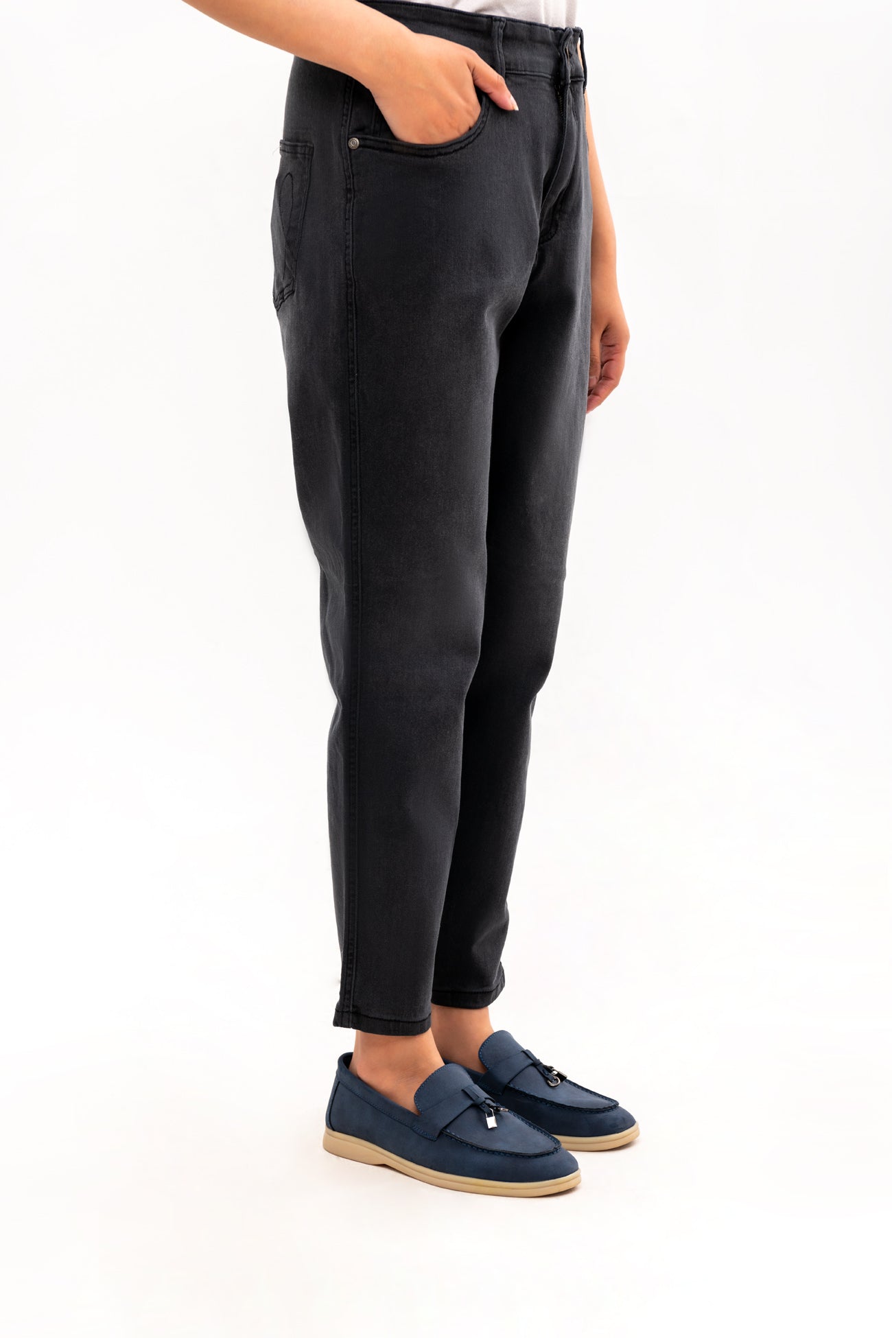 BTW - CROPPED FIT DENIM