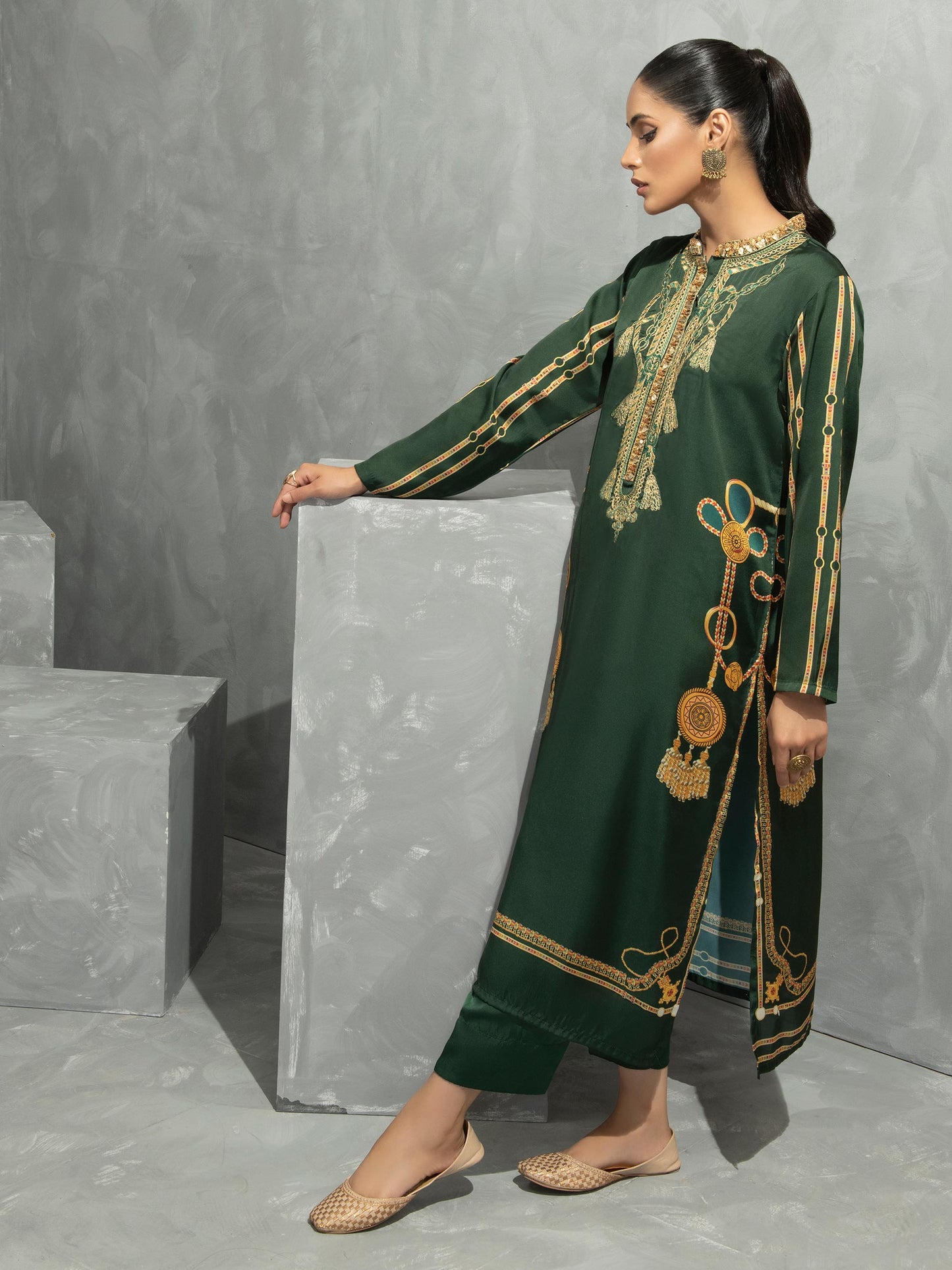 2 Piece Silk Suit-Embroidered (Pret)