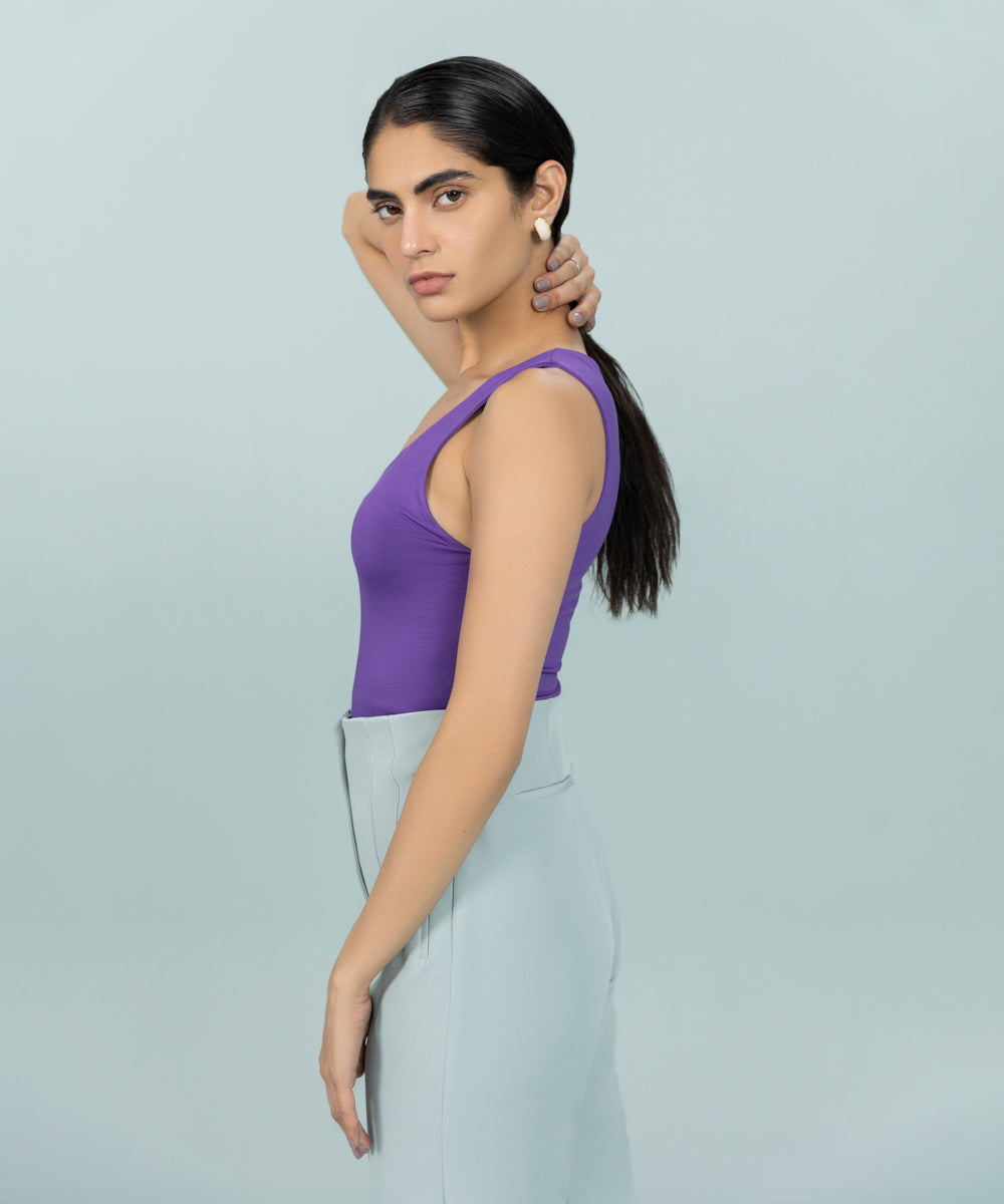 Sapphire - Sleeveless Stretchy Top