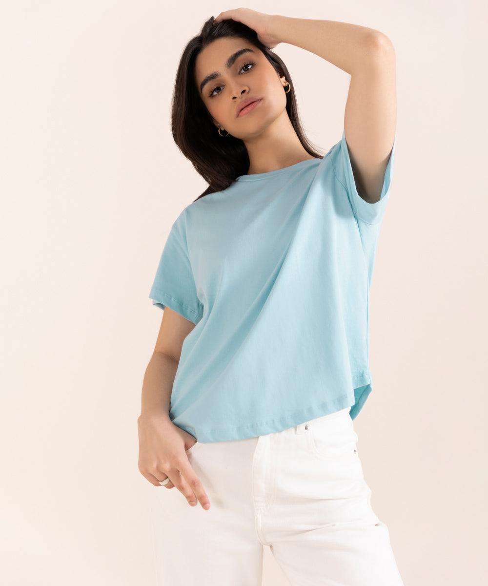 Sapphire - Loose-Fit Curved Hem T-Shirt