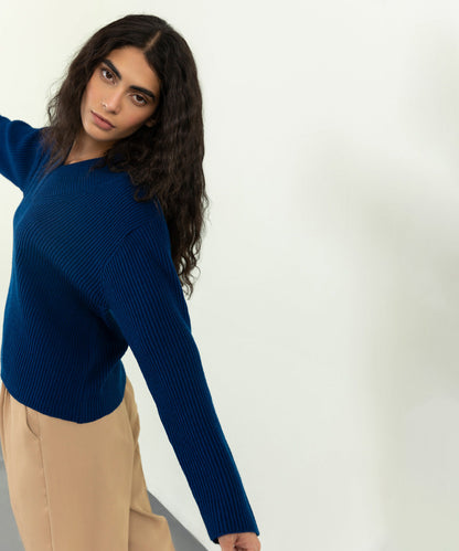 Sapphire - V-Neck Knit Sweater