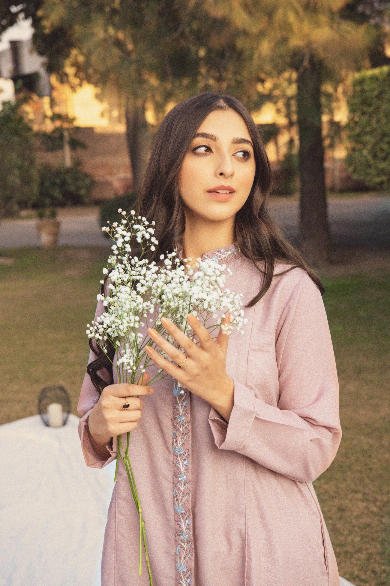 BTW - EMBROIDERED 2PCS SET