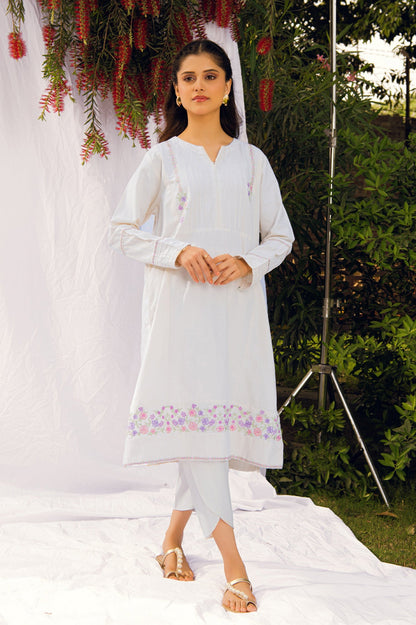 BTW - LINEAR EMBROIDERED KURTA