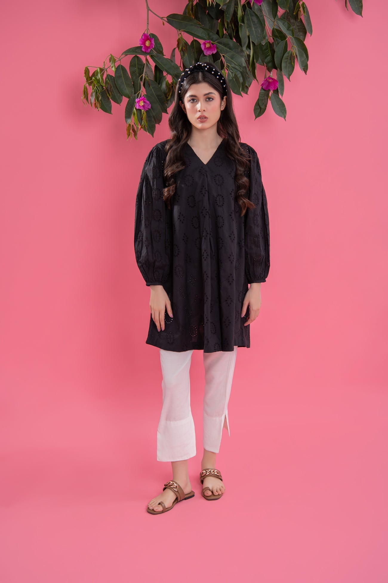 BTW - A LINE CHIKAN KARI TUNIC