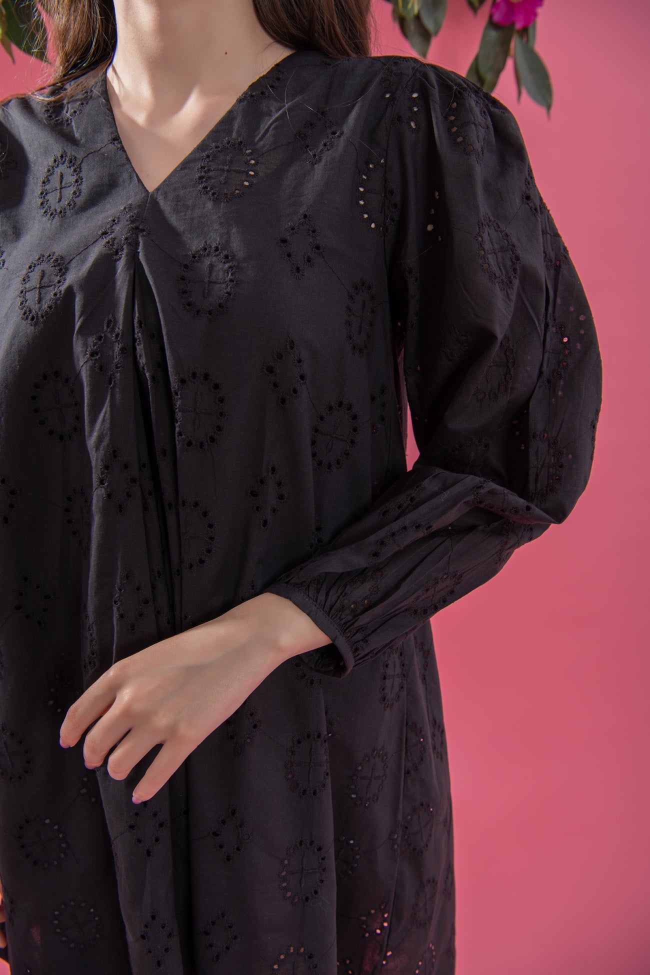 BTW - A LINE CHIKAN KARI TUNIC