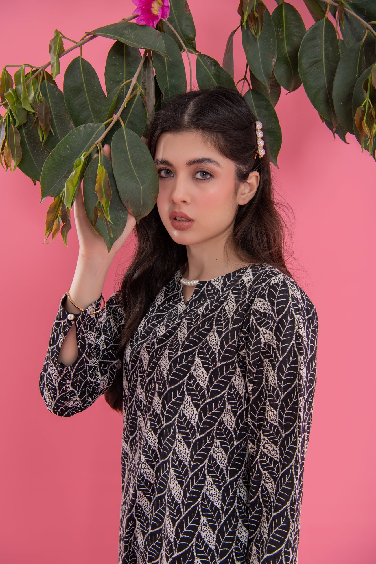 BTW - CLASSIC BLACK CHIKEN KARI LONG KURTA