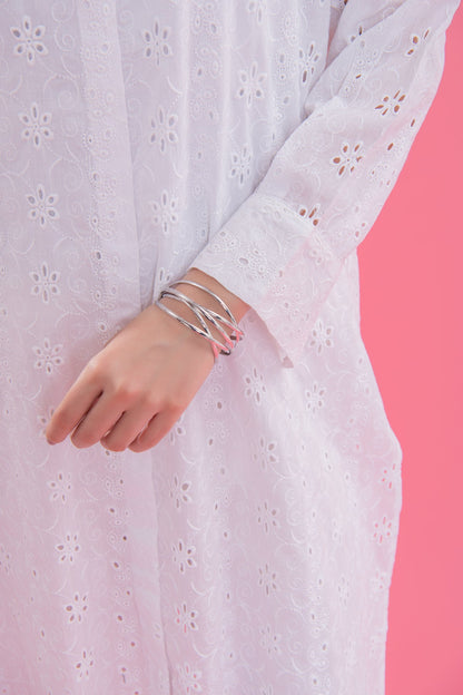 BTW - EVERYDAY WHITE CHIKAN KARI TUNIC
