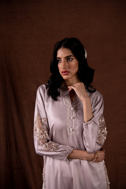 BTW - EMBELISHED  KURTA